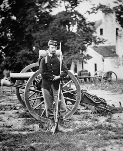 Privat D.W.C. Arnold, Union Army, fotografert nær Harper