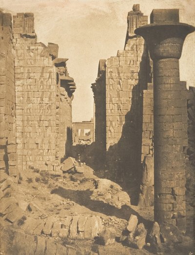 Bubastittenes domstol og inngangen til Hypostyle Hall of Palace of Karnac, Theben, 1849-50. av Maxime Du Camp