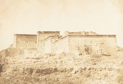 Complex of the Temple of Isis at Philae - Utsikt tatt fra nord, april 1850. av Maxime Du Camp