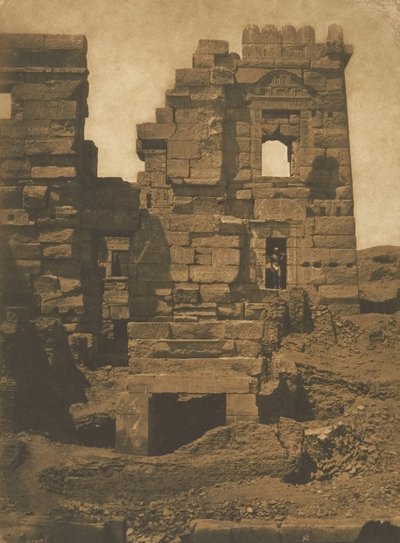 Sidefasade av Gyneceum av Rhamses-Meiamoun, Palace of Medinet-Habou, i Theben, 1849-50. av Maxime Du Camp