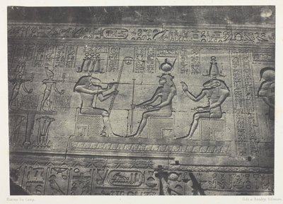 Det store tempelet i Dendera (Teutyres), skulpturer av den senere fasaden; Øvre Egypt, plate 19 fra albumet quot;Egypt, Nubia, Palestina og Syriaquot; (1852) av Maxime Du Camp
