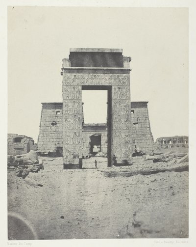 Karnak, Propylone fra Temple of Khons; Theben av Maxime Du Camp