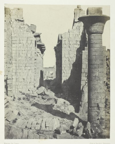 Karnak-palasset, Bubastittenes domstol og hovedinngangen til Hypostyle Hall; Theben av Maxime Du Camp