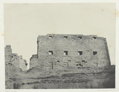Karnak Palace, Great Pylones of the South West; Theben av Maxime Du Camp