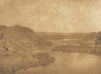 Utgang fra den første katarakten på S.E.-siden, 1849-50. av Maxime Du Camp