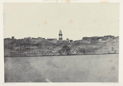 Generelt bilde av Esneh, Øvre Egypt, plate 64 fra albumet «Egypt, Nubia, Palestina og Syria» (1852) av Maxime Du Camp