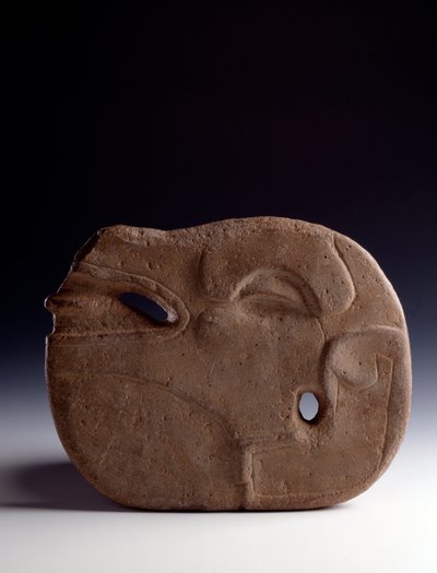 Før colombiansk kunst, Maya sivilisasjon, klassisk periode: zoomorf øks i utskåret stein som representerer hodet til en hjort. Dim. 26,5 x bredde 19,5 cm Guatemala, Museo Nazionale di Archeologia e Etnologia av Mayan Mayan