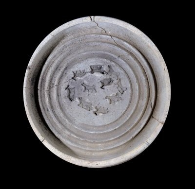 Mesopotamia: terrakottakopp med dyr. 1750 f.Kr. Fra de kongelige rettene til Palace of King Zimri Lim at Mari. Paris, Louvre-museet av Mesopotamian
