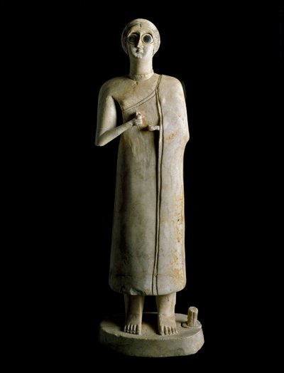 Mesopotamisk kunst: figur av kvinne eller gudinne. Terracotta, 3. årtusen f.Kr. Fra Tell Asmar (Ehnunna i Mesopotamia) Søn. 59 cm museum i Bagdad, Irak av Mesopotamian Mesopotamian