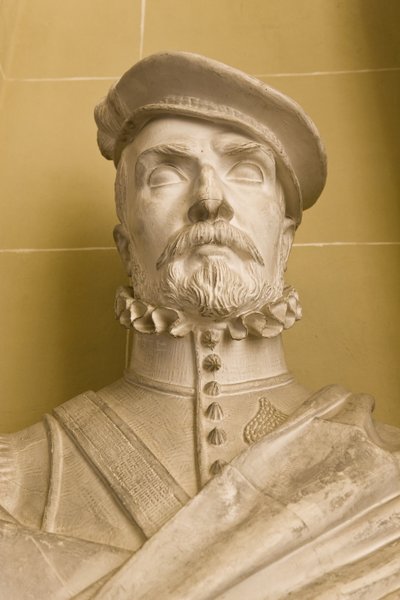 Kopi av en portrettbyste av Hernan Cortes (gips) av Victor Louis