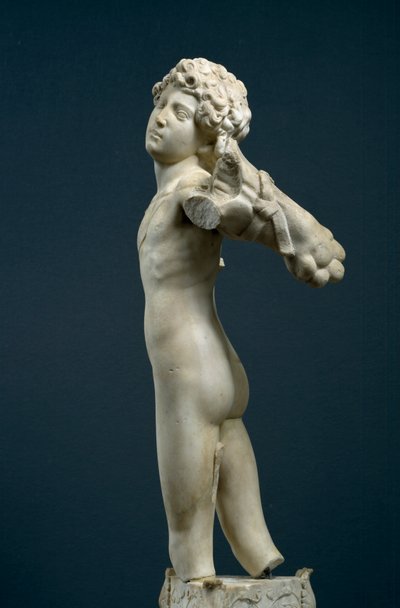 Ung bueskytter, ca. 1490 (marmor) av Michelangelo Buonarroti