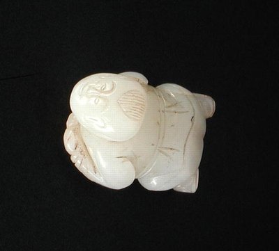 Figur av en gutt, Ming-dynastiet (1368-1644) (jade) av Ming Dynasty Chinese School