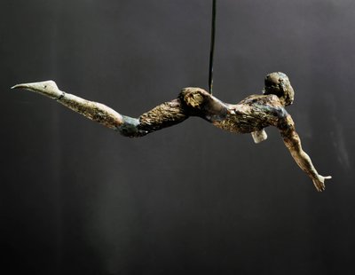 Akrobat (også kalt The bull leaper), elfenbensfigur 1700–1400 f.Kr. av Minoan