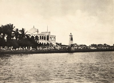 Bygge et imperium i den fascistiske tidsalderen: rådhuset i Massaua, 09.05.1936 (s/hvitt-bilde) av Modestino Baldinetti