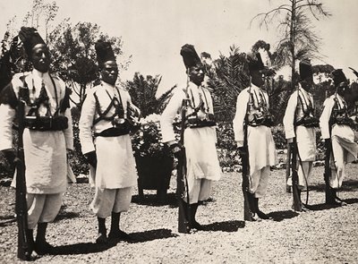 Bygge et imperium i den fascistiske tidsalderen: de trofaste, 09.05.1936 (s/hvitt-bilde) av Modestino Baldinetti
