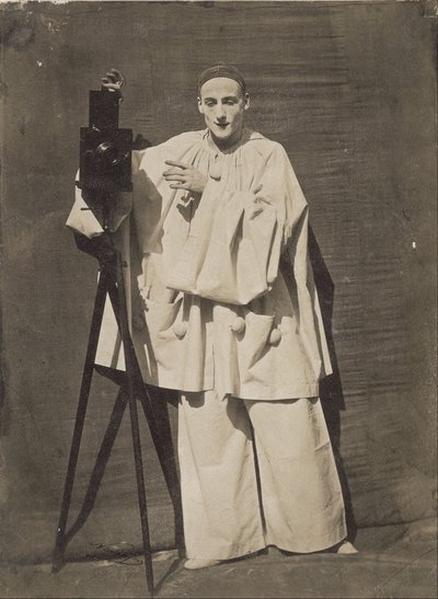 Pierrot, fotografen også kjent som Le Mime Deburau, med et kamera av Nadar