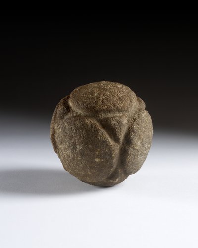 Utskåret ball, sen neolitikum, Skottland, ca. 3750-2000 f.Kr. av Neolithic