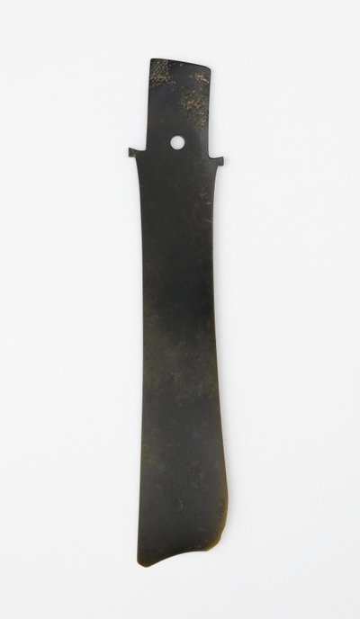 Gaffelmeisel (zhang), Qijia-kultur, ca. 2500-2000 f.Kr. (jade (nefritt)) av Neolithic Period Chinese School