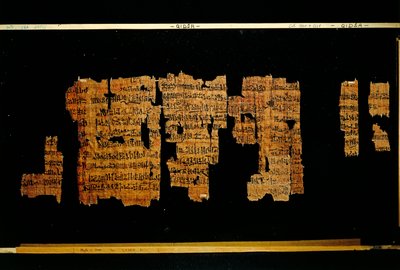 Fragmenter av dokumentet som inneholder gjerningene til farao Thutmose III (papyrus) av New Kingdom Egyptian