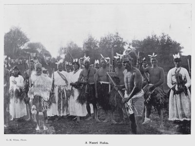 New Plymouth, New Zealand: A Maori Haka (s/hv-bilde) av New Zealand Photographer