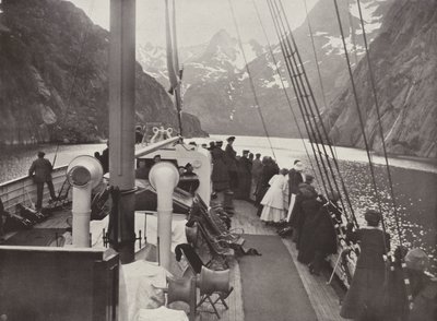 Turistdamper i Troldfjorden av Norwegian Photographer