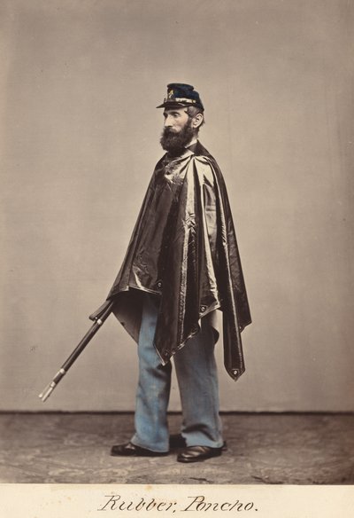 Gummi poncho av O.H. Willard