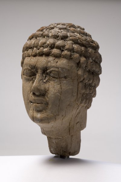 Hodet til en mann (tre) (se også 249004-6) av Old Kingdom Egyptian