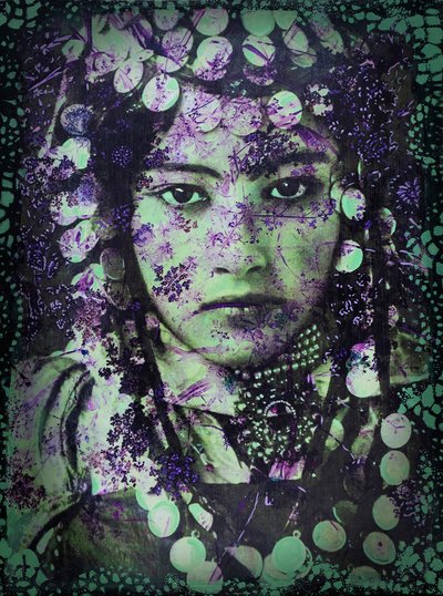 Algerie-portrett, 2020 (blandet teknikk på tre) av Olivia Gozzano