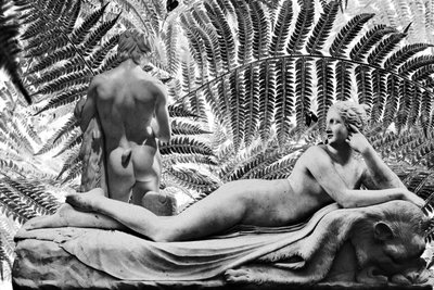 Statue ah 2019 (digitale blandede medier) av Olivia Gozzano