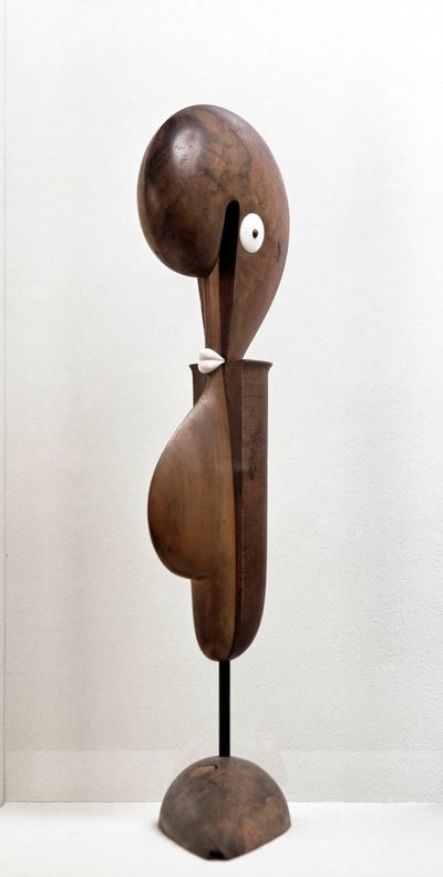 Grotesk (treskulptur av Oskar Schlemmer
