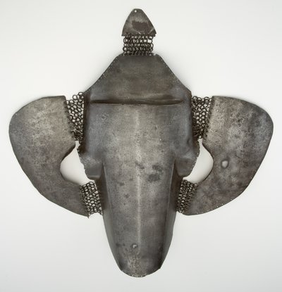 Shaffron, rustning med hestehode, tidlig på 1500-tallet (jern) av Ottoman School