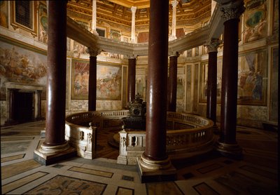 Innvendig visning av det paleokristne dåpskapellet San Giovanni in Laterano (St. John Laterano) (Lateran baptistery eller San Giovanni in Fonte), bygget rundt 440. Roma av Paleo Christian