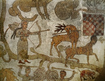 Gudinnen Diana som dreper en hjort; fra mosaikkgulvet i katedralen i Otranto, Sør-Italia (mosaikk) av Pantaleone Pantaleone