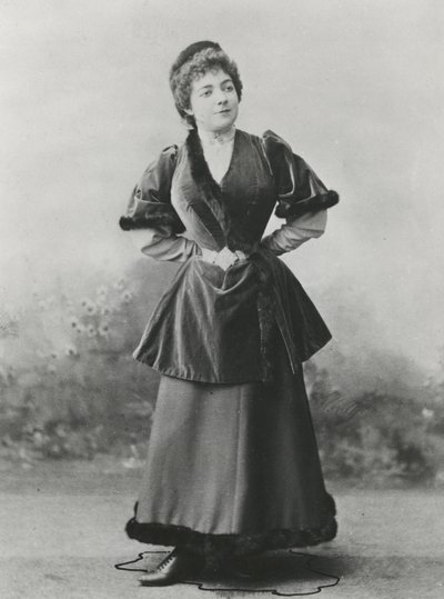 Portrett av Juliette Girard, ca. 1900 av Paul Boyer