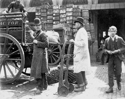 Lossing ved Billingsgate Market, London, 1893 av Paul Martin