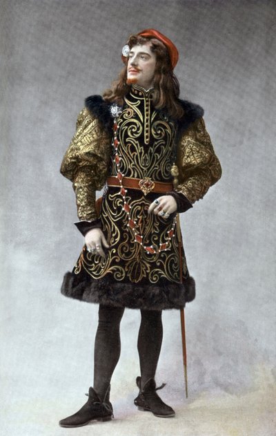 Den franske komikeren Jean Perier (1869-1954) som Giorgio d'Ast i operaen "La reine Fiammette" i Paris, foto av Paul Nadar fra den franske avisen "Le Theatre" februar 1904 av Paul Nadar