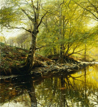 Et skogkledd elvelandskap av Peder Monsted