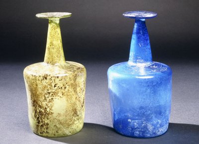 Persiske gratis blåste glassflasker av Persian School