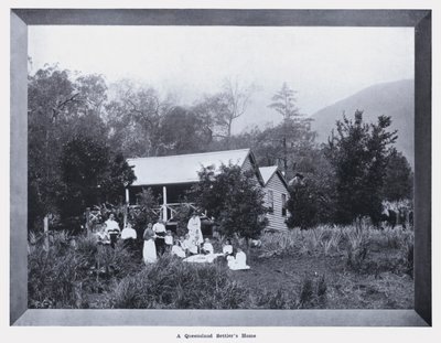 A Queensland Settler's Home (s/hvitt bilde) av Photographer Australian