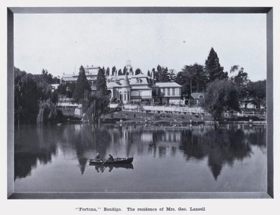 "Fortuna," Bendigo, residensen til fru George Lansell (s/hv-bilde) av Photographer Australian
