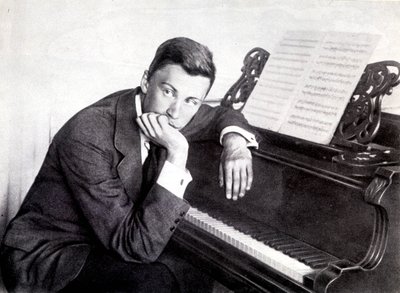 Sergei Prokofiev og pianoet hans av Photographer French