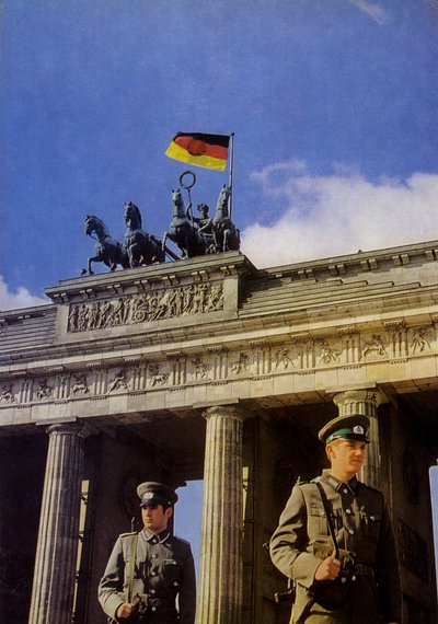 Berlin, hovedstaden i Den tyske demokratiske republikken (fargebilde) av Photographer German