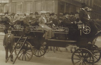 Charabanc, Berlin (s/hvitt bilde) av Photographer German