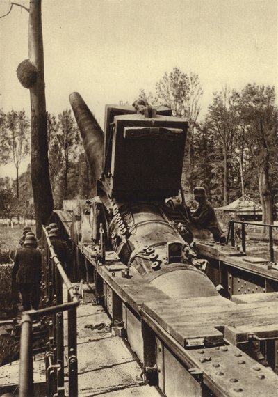Tysk 380 mm jernbanekanon av typen som ble brukt i bombardementene av Verdun og Dunkirk, Frankrike, første verdenskrig av Photographer German