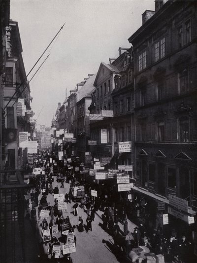 Leipzig: Petersstrasse under messen (s/hv-bilde) av Photographer German