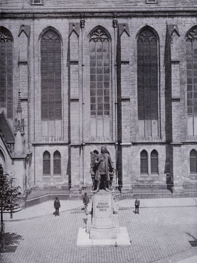 Leipzig: Thomaskirche med Bach-monumentet (s/hvitt-bilde) av Photographer German