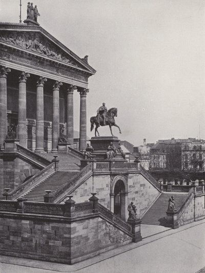 Nasjonalgalleriet og monumentet Friedrich Wilhelm IV (s/hvitt foto) av Photographer German