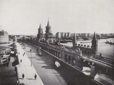 Oberbaum-broen med den forhøyede jernbanen (s/hvitt-bilde) av Photographer German