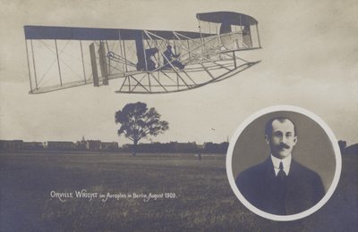 Orville Wright flyr flyet sitt i Berlin, august av Photographer German