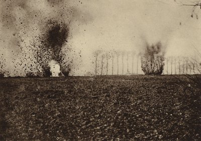 Skjell eksploderer foran St Vaast Wood, nær Arras, Frankrike, første verdenskrig av Photographer German